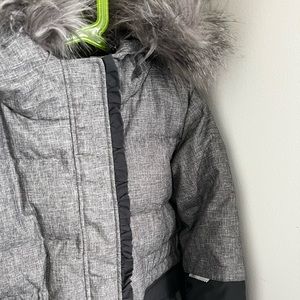 Peekaboo Beans Meadow Coat in charcoal. Size 7. Warm and stylish